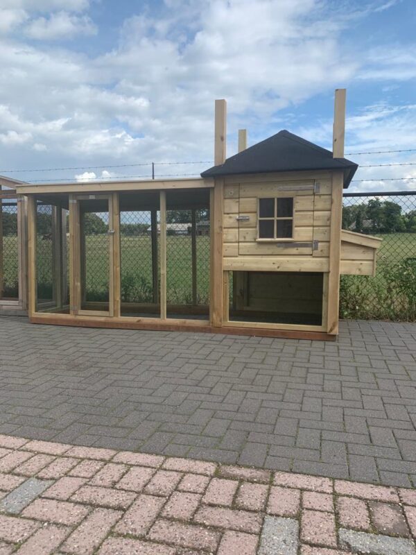 Hooiberg met ren
